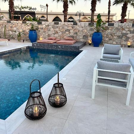 Cora May Central Villa With Private Pool 200M To The Beach Faliraki Bagian luar foto