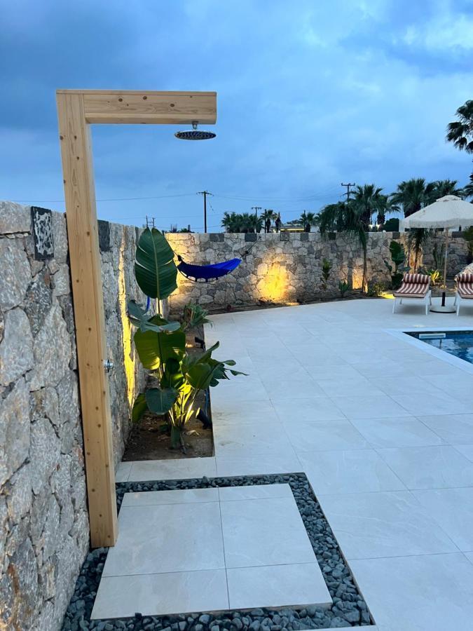 Cora May Central Villa With Private Pool 200M To The Beach Faliraki Bagian luar foto