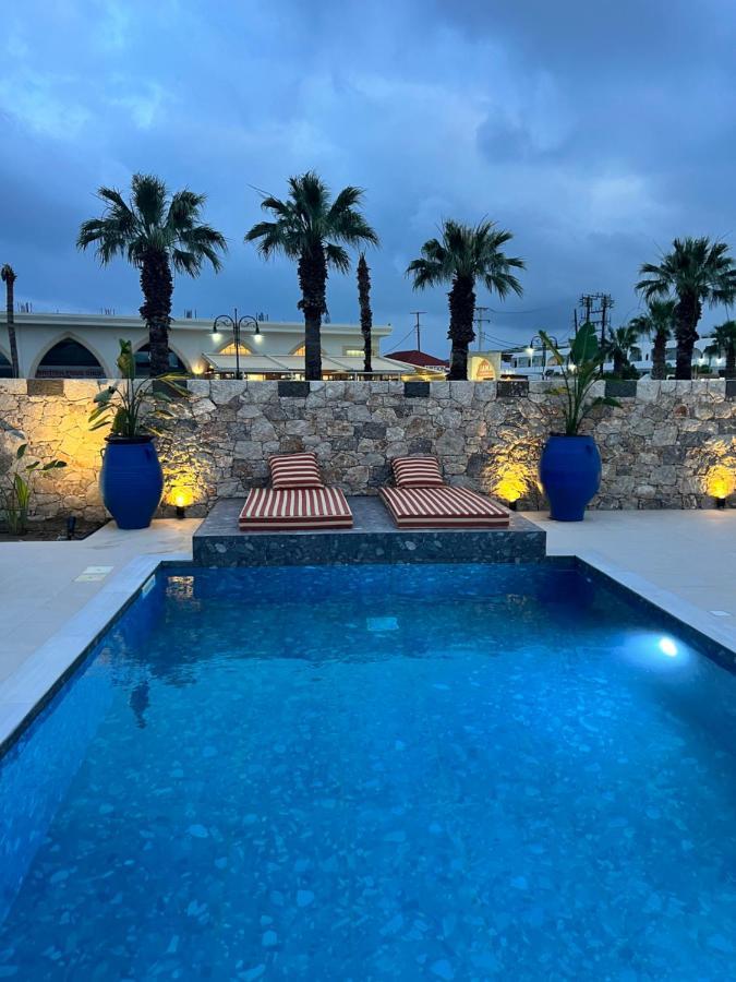 Cora May Central Villa With Private Pool 200M To The Beach Faliraki Bagian luar foto