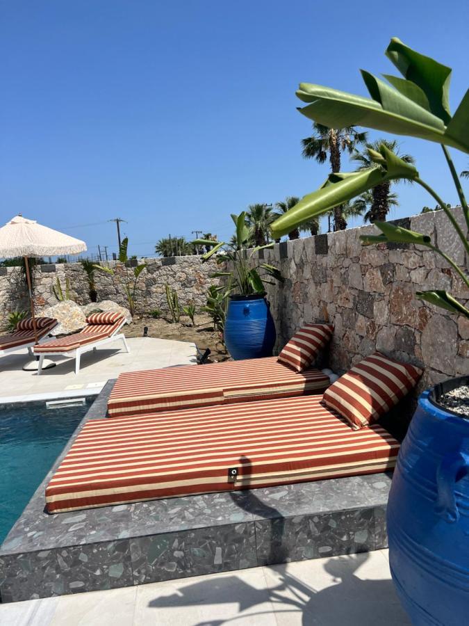 Cora May Central Villa With Private Pool 200M To The Beach Faliraki Bagian luar foto