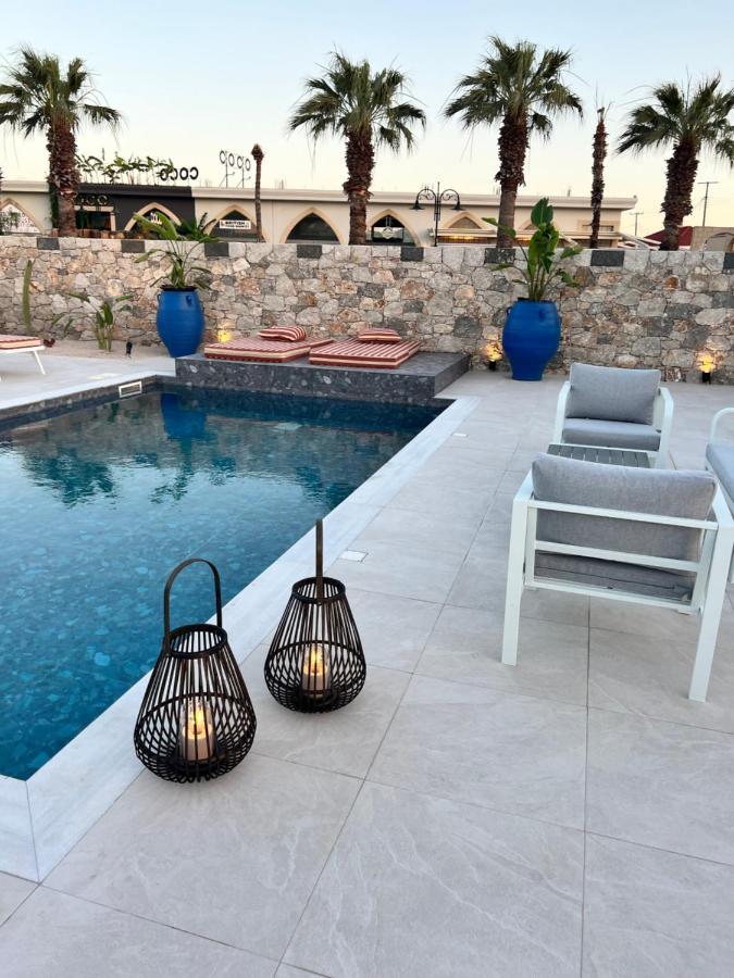 Cora May Central Villa With Private Pool 200M To The Beach Faliraki Bagian luar foto